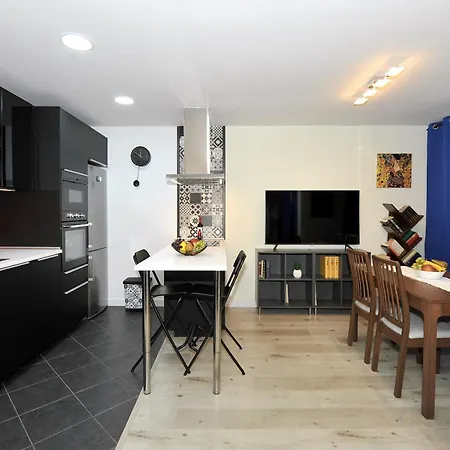 Megaleon Apartamento *