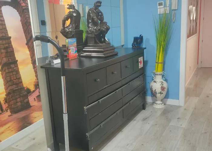 Megaleon Сеговия